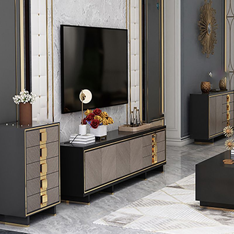 23.62 "H TVスタンドグラムスタイルの囲まれたストレージテレビコンソール3つの引き出し付き