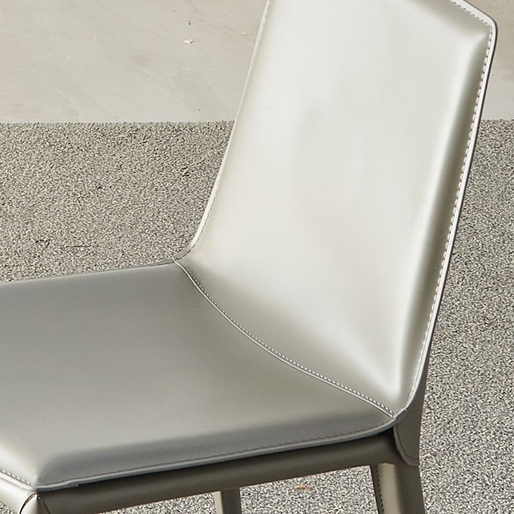 Chaises de salle à manger sans bras contemporaines