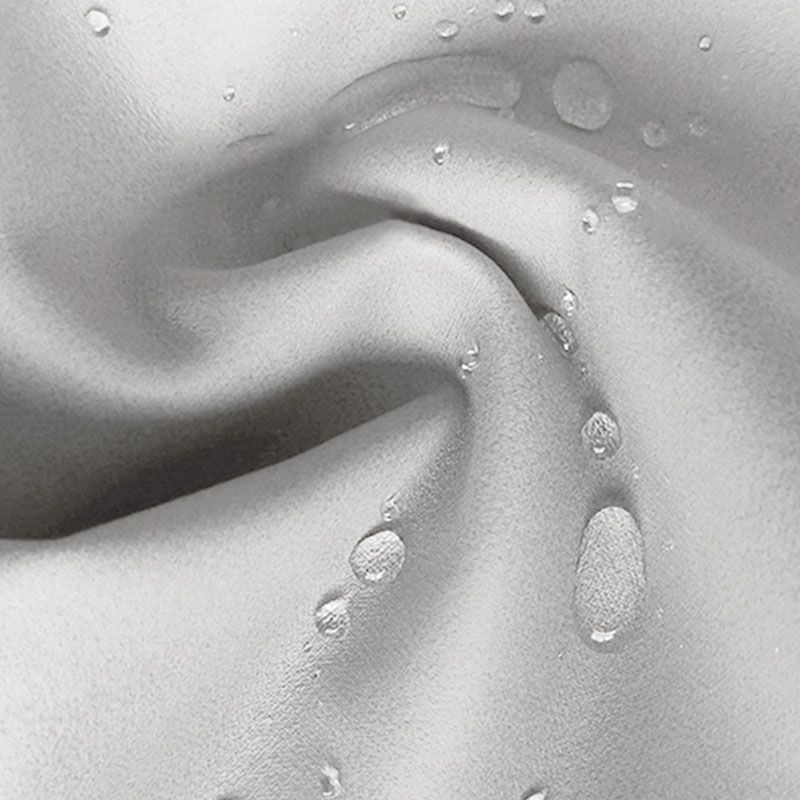 モダンなストレージオスマンズスクエアレザーストレージオットマンは脚を備えています