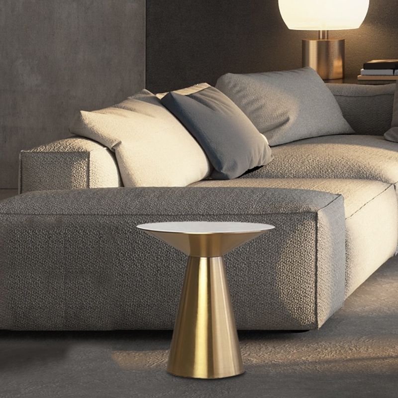 Mid-Century Side Table Metal Round Pedestal Living Room End Table Clearhalo 'Coffee & Accent Tables' 'End & Side Tables' 'end_side_tables' 'furn' 'furn_end_side_tables' 'Furniture' 'Living Room Furniture' 1200x1200_a7e681ae-76bf-4fe5-819d-71923a61d795