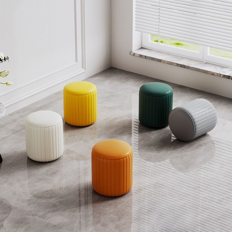 Contemporary Footstool Ottoman PU Leather Upholstered Solid Color Round Ottoman Clearhalo 'furn' 'furn_ottomans_poufs' 'Furniture' 'Living Room Furniture' 'Ottomans & Poufs' 'ottomans_poufs' 1200x1200_a7faa7b5-c1fa-47c2-84e4-13ebae556b7d