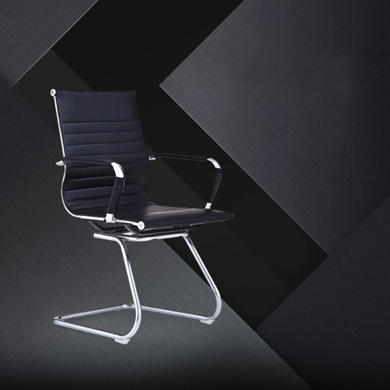 Modern Arms Included Chair Mid-Back Leather Desk Chair in Black Clearhalo 'furn' 'furn_office_chair' 'Furniture' 'Office Chairs' 'Office Furniture' 'office_chair' 1200x1200_a8694cda-fdaa-4364-a059-6767ff366102