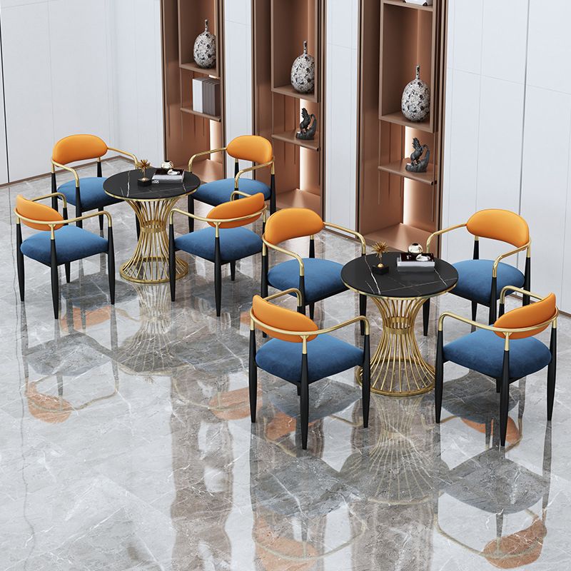 Ensemble de coin repas avec plateau en pierre noire et base en métal, ensemble de table à manger ronde moderne, 1/5 pièces
