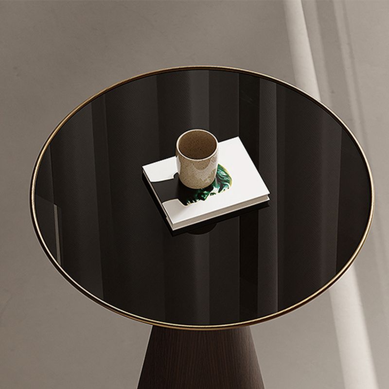 Tavolo accento con divano di divano con divano con divano con divano con divano con base piedistallina contemporanea