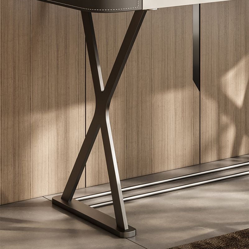 Pierre et métal avec table de vanité à accent en faux cuir, 29,5 "