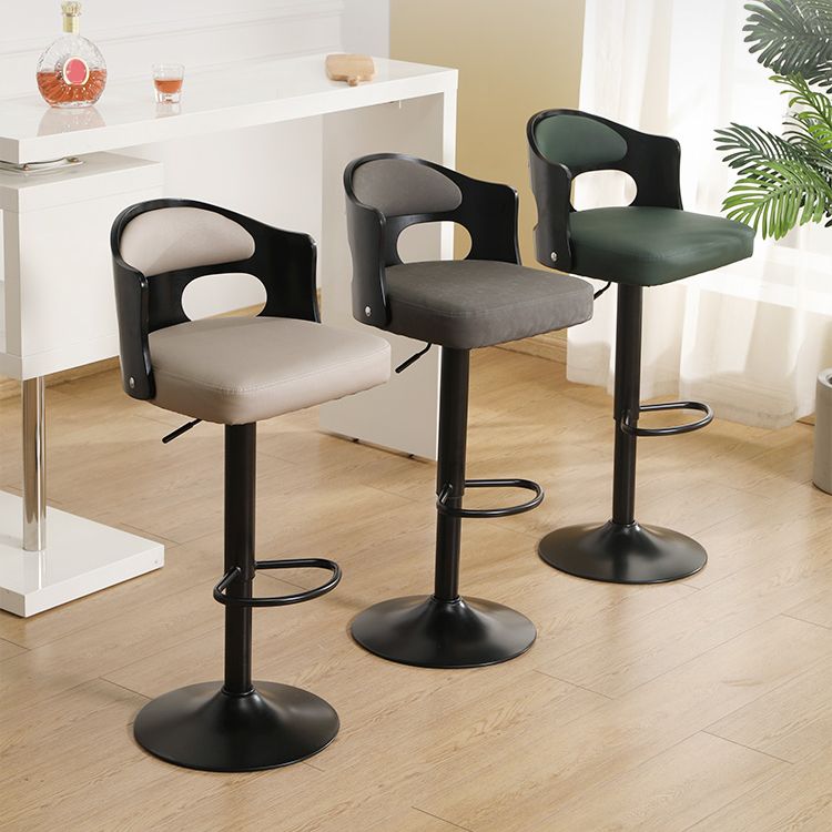 Contemporary Metal Barstool Faux Leather Counter Stool With Chrome Base Clearhalo 'Bar Furniture' 'Bar Stools' 'bar_stools' 'furn' 'furn_bar_stools' 'Furniture' 'Kitchen & Dining Furniture' 1200x1200_a8e6e9a1-e1b8-426b-b8c1-a7b582f06ba8