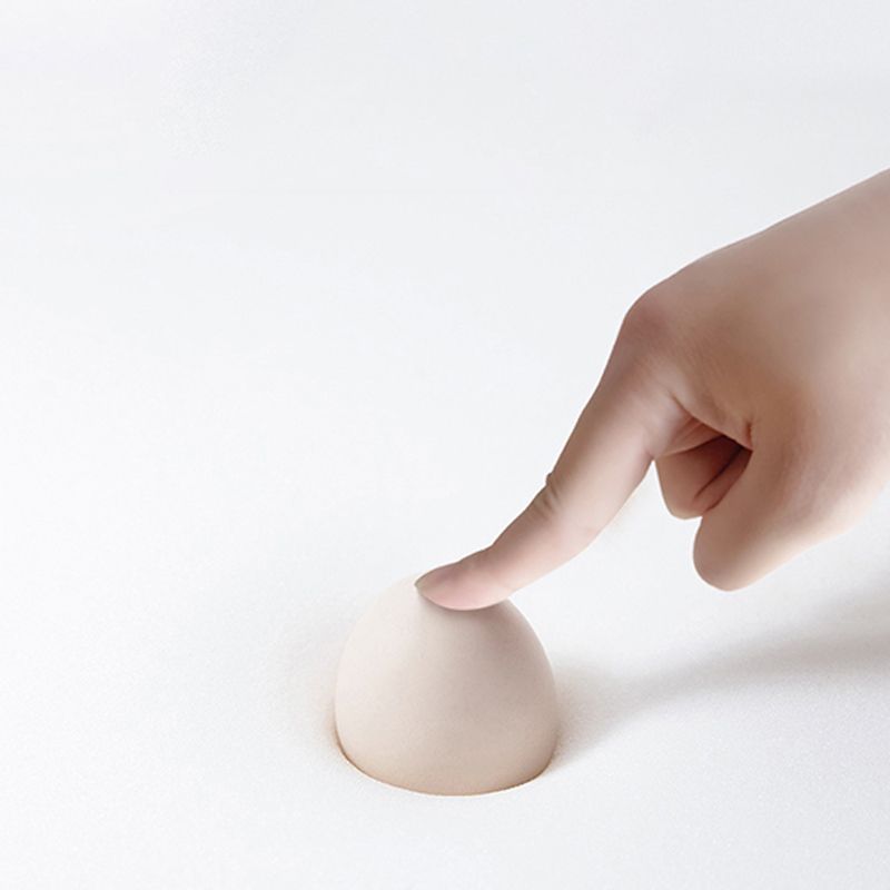 Modern Metal Entryway Bench Cushioned Rectangle Shoe Storage Seating Bench Clearhalo 'Benches' 'Chairs & Seating' 'furn' 'furn_benches' 'Furniture' 'Living Room Furniture' 1200x1200_a92bde63-c14e-4342-82bd-23374af6808d