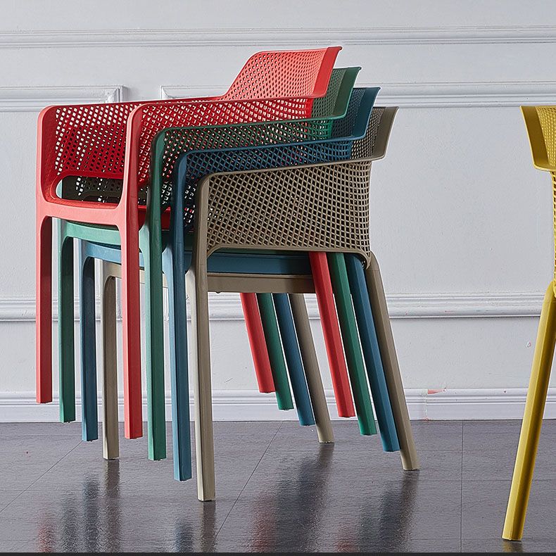 Contemporary Dining and Accent Chairs Matte Finish Plastic Solid Back Arm Chair Clearhalo ' kitchen&dining_furn' 'Dining Chairs' 'Dining Tables & Seating' 'dining_chair' 'furn' 'furn_dining_chair' 'Furniture' 'furniture_dining_chair' 'Kitchen & Dining Furniture' 'kitchen' 1200x1200_a9532044-1d70-4e0c-b0ec-fb6db5139fdc