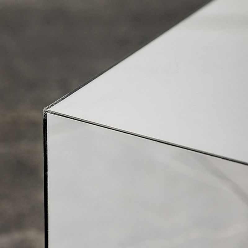 Square Plastic End Table Set Mirrored Block Side Table for Bedside Clearhalo 'Coffee & Accent Tables' 'End & Side Tables' 'end_side_tables' 'furn' 'furn_end_side_tables' 'Furniture' 'Living Room Furniture' 1200x1200_aa2abbb3-9fb8-4889-81a4-571e4160515d