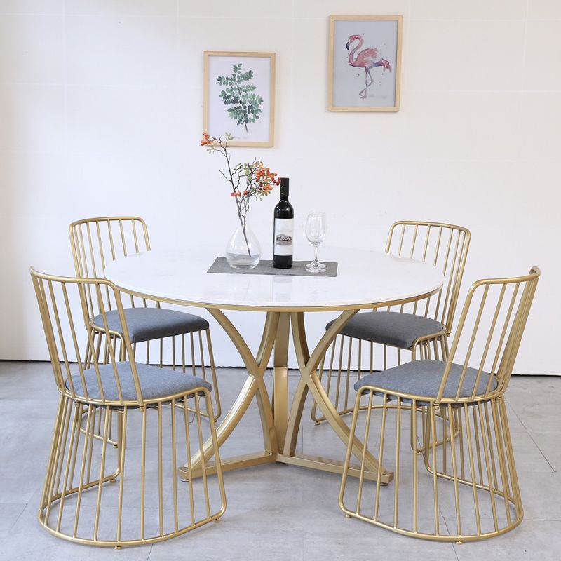 Table à manger de luxe traditionnelle Table ronde en marbre artificiel pour la maison