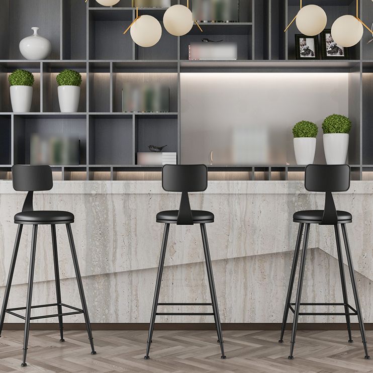 Industrial Matte Finish Coffee Shop Stool Footrest Low Back Stool Clearhalo 'Bar Furniture' 'Bar Stools' 'bar_stools' 'furn' 'furn_bar_stools' 'Furniture' 'furniture_bar_stools' 'Kitchen & Dining Furniture' 1200x1200_aa6bbf61-9752-4d0f-b43b-495752def346