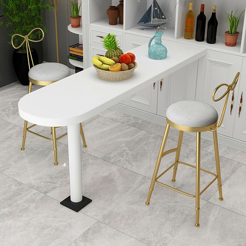 Upholstered Counter Stool Glam Style Round Low Back Bar Stool with Gold Frame Clearhalo 'Bar Furniture' 'Bar Stools' 'bar_stools' 'furn' 'furn_bar_stools' 'Furniture' 'Kitchen & Dining Furniture' 1200x1200_aa7c5fd6-ee73-4965-b1c0-e957cc4a35a8