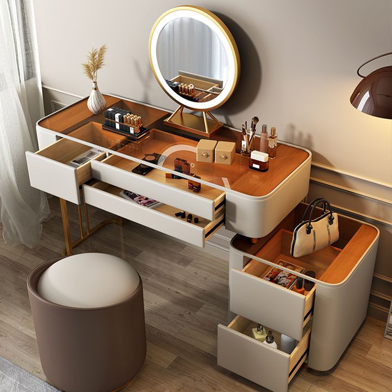 Tables de vanité en faux cuir