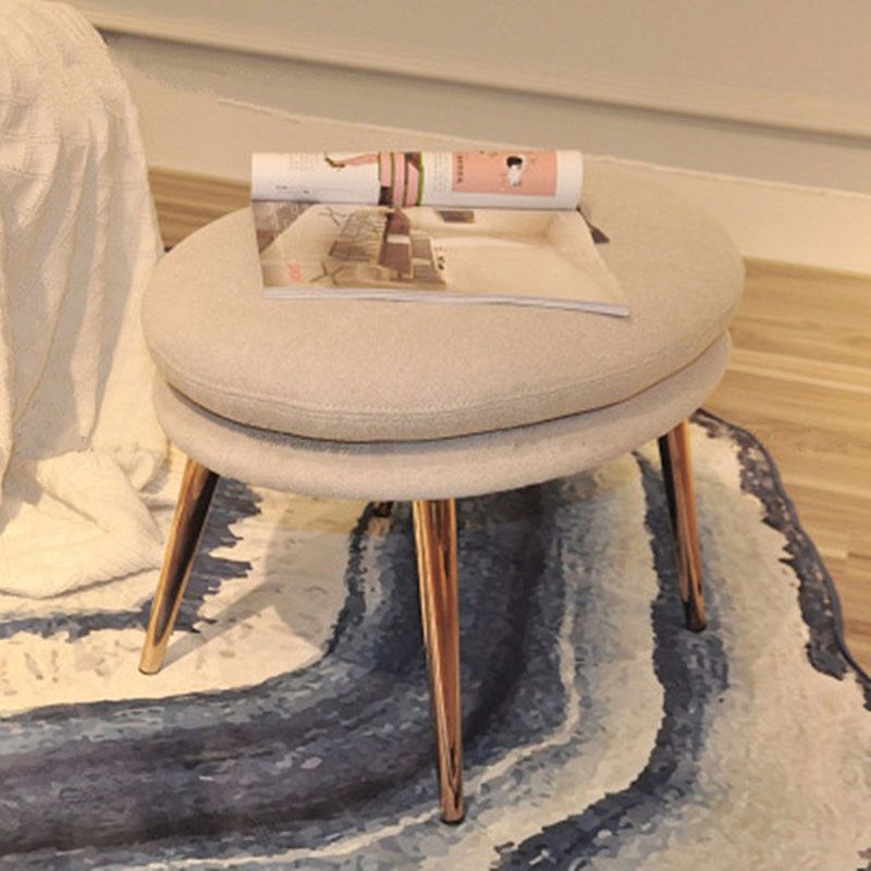 Sedia a dondolo di divano in stile glam che alimenta la sedia a dondolo con ottomana