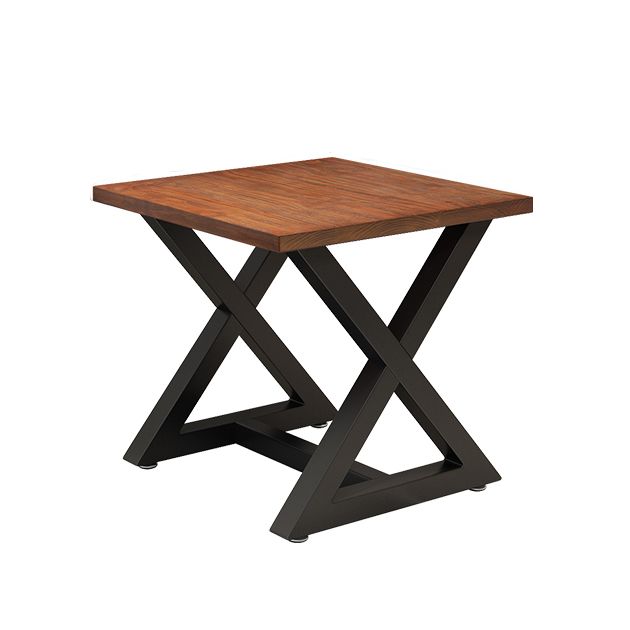 Table de bois en pin industriel pour la table à manger carrée du restaurant avec base de chevalets