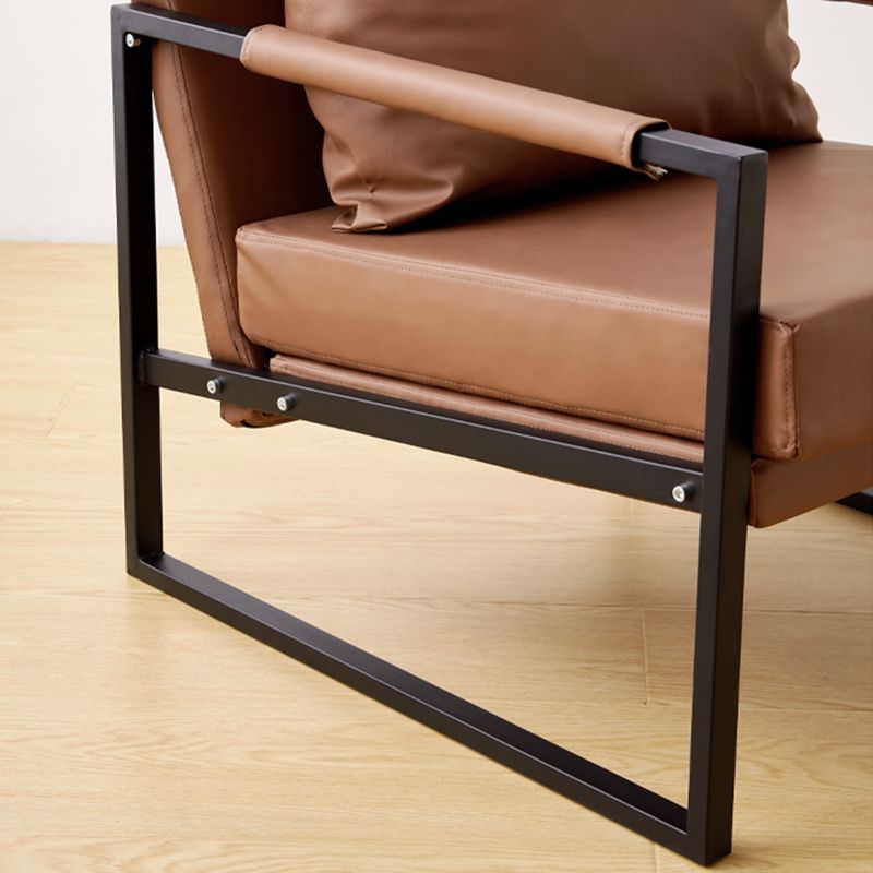 Chaise en cuir fausse 26,7 "L x 28,3" W x 27,5 "H Armes incluses pour salon pour le salon