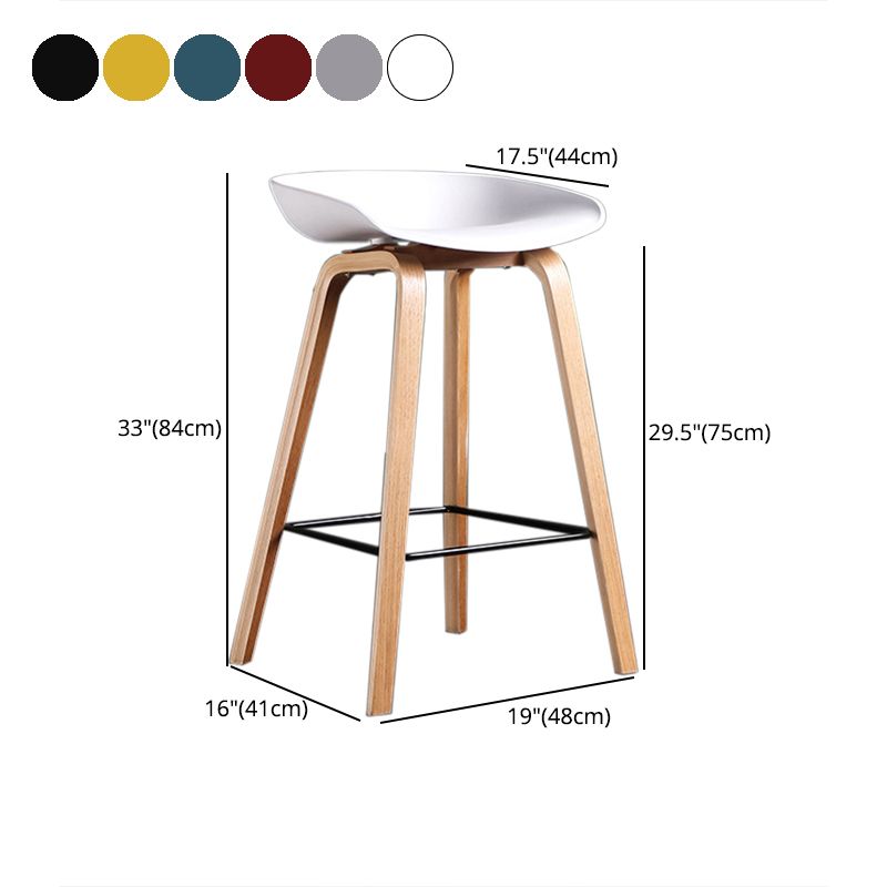 Modern Style Solid Wood Bar Stool with Footrest Low Back Stylish Bar Stool Clearhalo 'Bar Furniture' 'Bar Stools' 'bar_stools' 'furn' 'furn_bar_stools' 'furniture_bar_stools' 'Kitchen & Dining Furniture' 'kitchen&dining_furn' 'kitchen' 'kitchen_furn' Furniture' 1200x1200_ab4d614d-9d17-40fc-8d15-81d6d4238db2