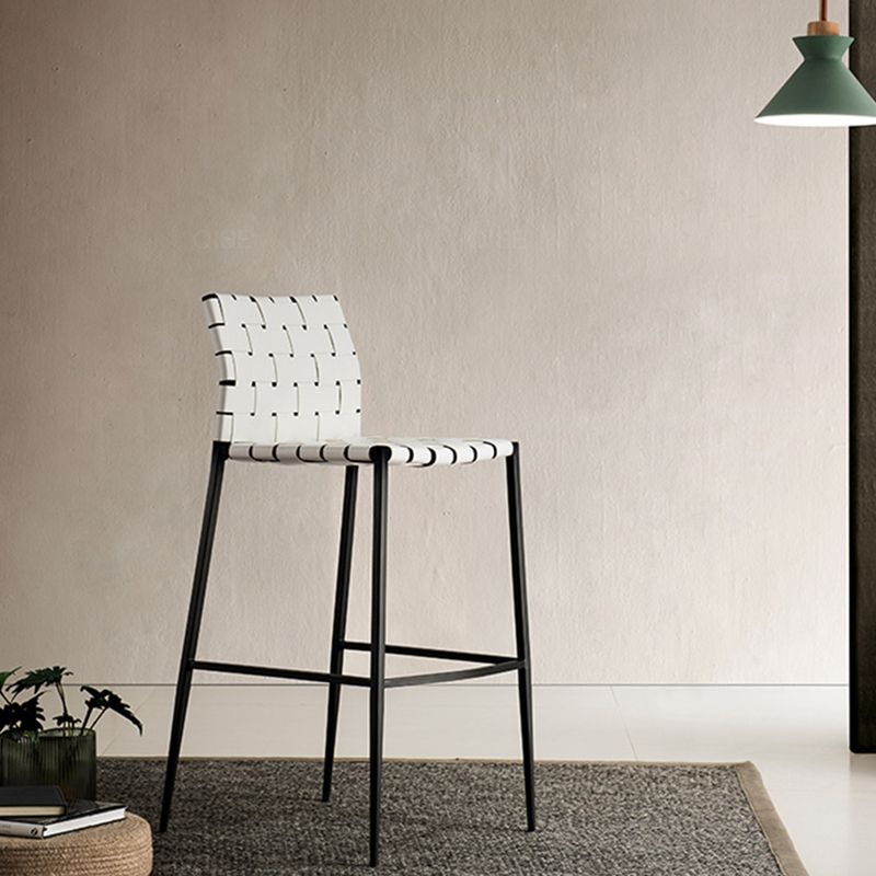 Sgabelli da bar contemporanei in finta pelle in pelle con base in metallo