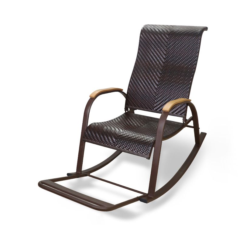 Chaise à bascule moderne du rotin moderne chaise à bascule intérieure