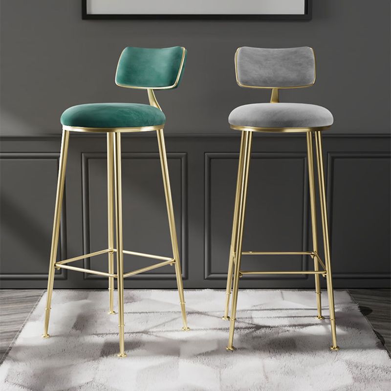 Glam Low Back Bar Stool Footrest Round Upholstered Counter Height Stool Clearhalo 'Bar Furniture' 'Bar Stools' 'bar_stools' 'furn' 'furn_bar_stools' 'furniture_bar_stools' 'Kitchen & Dining Furniture' 'kitchen&dining_furn' 'kitchen' 'kitchen_furn' Furniture' 1200x1200_abedc0f1-2250-4a12-8b1d-69859baef7fd