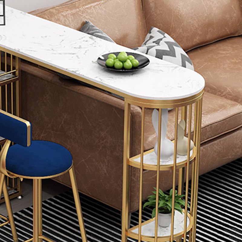 Tavolo da pranzo a bar in pietra tradizionale tavolo da bar di lusso con base in slitta in oro