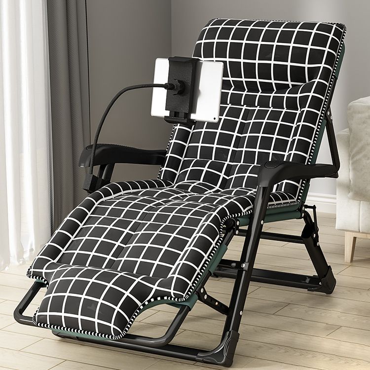 Ergonimic Recliner in Contemporary Black Metal Base with Tufted Back Clearhalo 'Chairs & Seating' 'furn' 'furn_recliners' 'Furniture' 'Living Room Furniture' 'Recliners' 1200x1200_ac12bb4e-723b-4853-96bc-c53922bec871