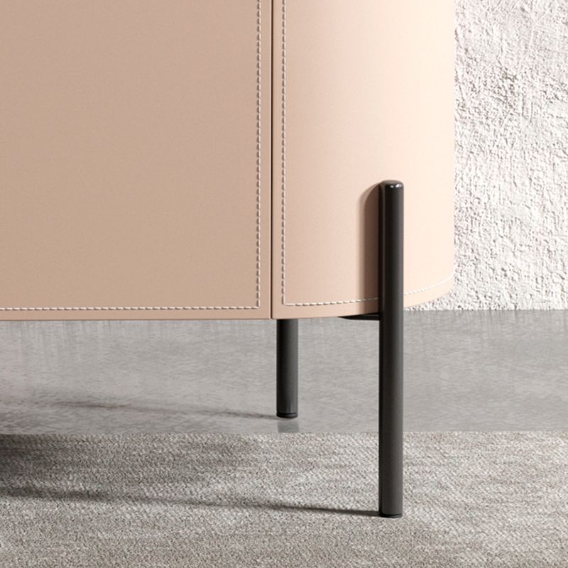 Server in stile contemporaneo di credenza in pietra con armadi e cassetti