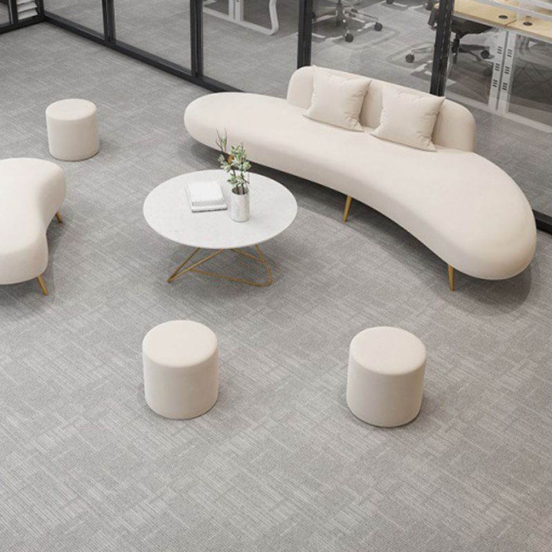 37,40 "breites gebogenes Sofa zeitgenössisches samtloses armloses Sofa für Wohnzimmer