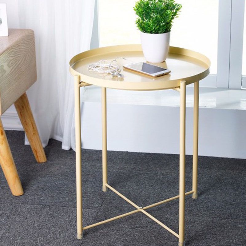 Mesa superior de la bandeja redonda de metal de mediados de siglo Mesa a la altura de las patas cruzadas de 20.5 pulgadas