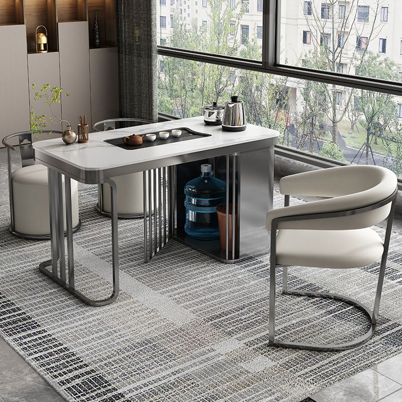 Moderne rugleuning armleuning kussenstoel met metalen basis voor eetkamer