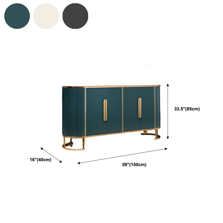 Server top di pietra a buffet in stile glam con porta per la cucina