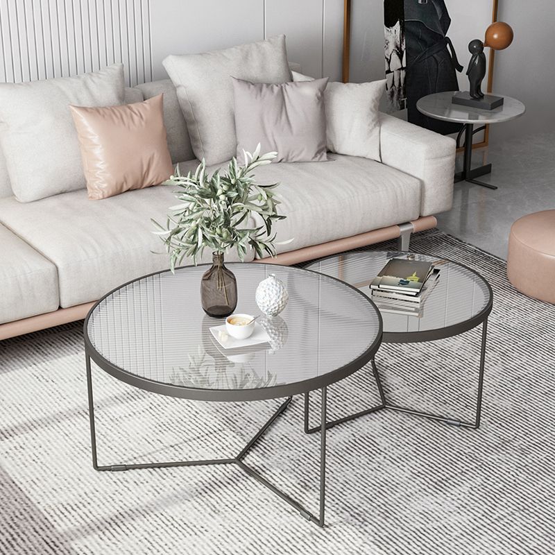 Pedestal Base Iron Coffee Table Included Round 2 Nesting Cocktail Table in Clear Clearhalo 'Coffee & Accent Tables' 'Coffee Tables' 'coffee_tables' 'furn' 'furn_coffee_tables' 'Furniture' 'furniture_coffee_tables' 'Living Room Furniture' 1200x1200_acdee509-9b68-4589-aeae-5d6809bd8144