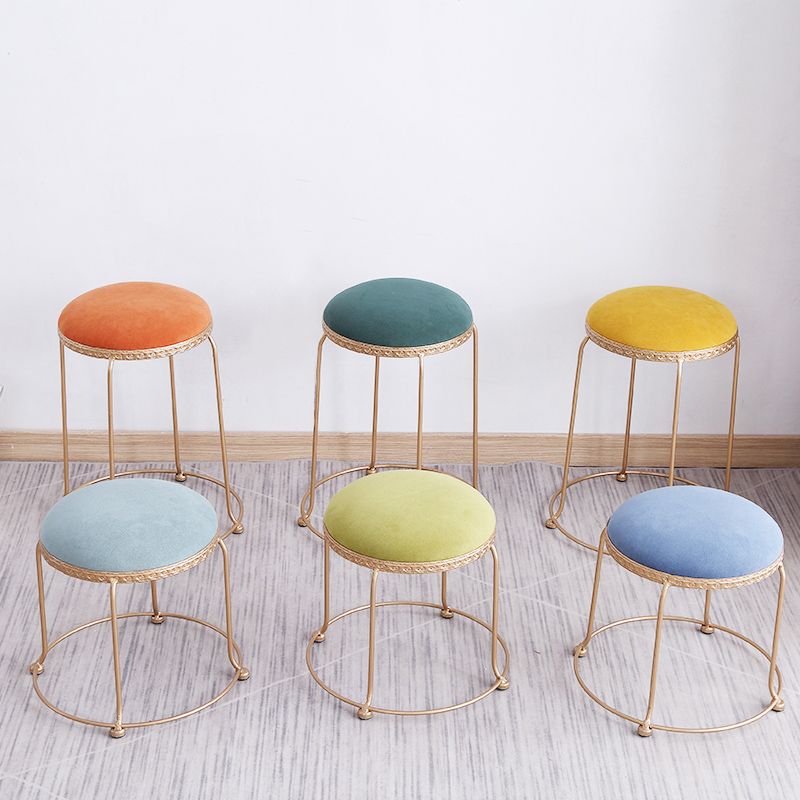 Modern Standard Round Whole Colored Velvet Metal Frame Fade Resistant Ottoman Clearhalo 'furn' 'furn_ottomans_poufs' 'Furniture' 'Living Room Furniture' 'Ottomans & Poufs' 'ottomans_poufs' 1200x1200_acecc4d0-3b15-4382-96e0-106047c3e9d9