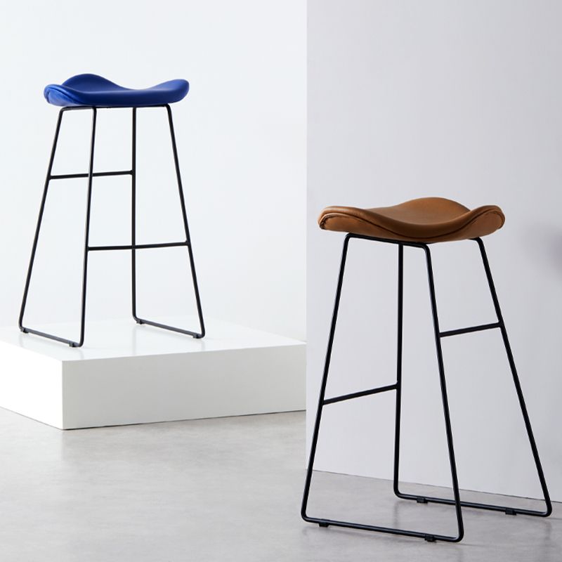 Leather Counter Stool Modern Backless Footrest Saddle Seat Bar Stool for Bar Clearhalo 'Bar Furniture' 'Bar Stools' 'bar_stools' 'furn' 'furn_bar_stools' 'furniture_bar_stools' 'Kitchen & Dining Furniture' 'kitchen&dining_furn' 'kitchen' 'kitchen_furn' Furniture' 1200x1200_ad0ea91b-d26f-4fa6-b9cb-7173c9ead51f