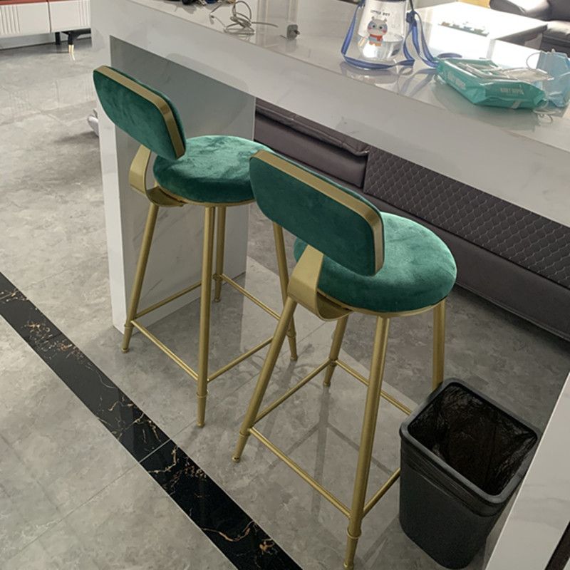 Glam Metal Upholstered Barstool Bristol Bar Stool with Iron Legs and Low Back,Cushion Clearhalo 'Bar Furniture' 'Bar Stools' 'bar_stools' 'furn' 'furn_bar_stools' 'furniture_bar_stools' 'Kitchen & Dining Furniture' 'kitchen&dining_furn' 'kitchen' 'kitchen_furn' Furniture' 1200x1200_ad63e55c-a456-40c7-a018-4c9e01e7eef2