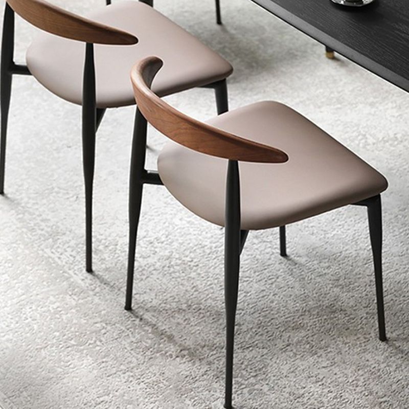 Chaises de salle à manger sans bras empilables