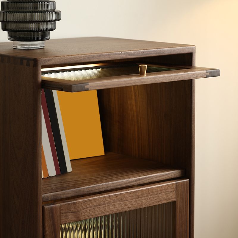 Mitte des Jahrhunderts moderner Walnuss-Lagerschrank Massivholzbrauner Lagerschrank