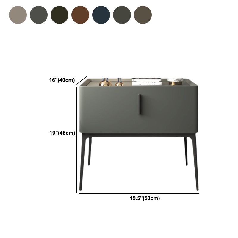 Table de nuit en bois moderne 18,8 "de nuit de haut avec 1 dessinateur