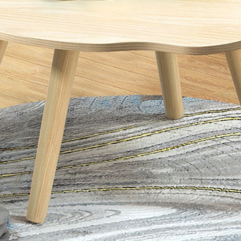 Modern Wooden Free Form Coffee Table with 4 Natural Wooden Legs