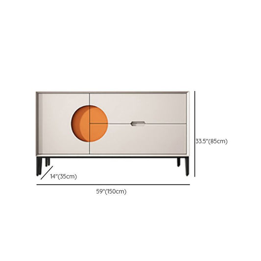 Scheda laterale in legno di credenza in stile glam con cassetti e armadi