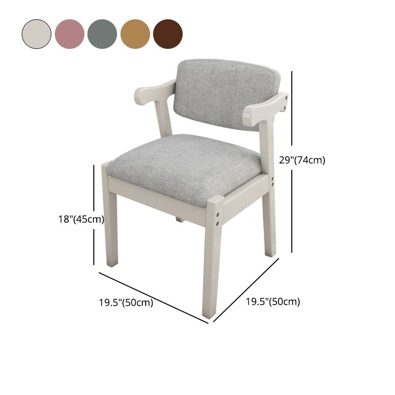 コンテンポラリースタイルのダイニングチェア木製の脚付きダイニングアームサイドチェア