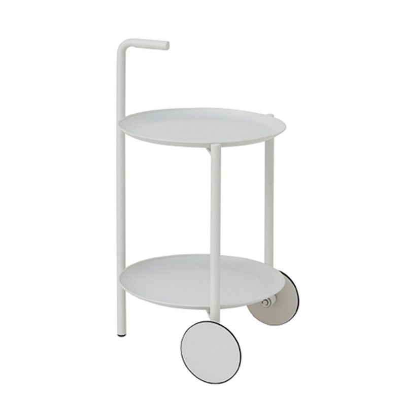 Table d'appoint supérieur du plateau rond du milieu du siècle du milieu du siècle avec roue et étagère