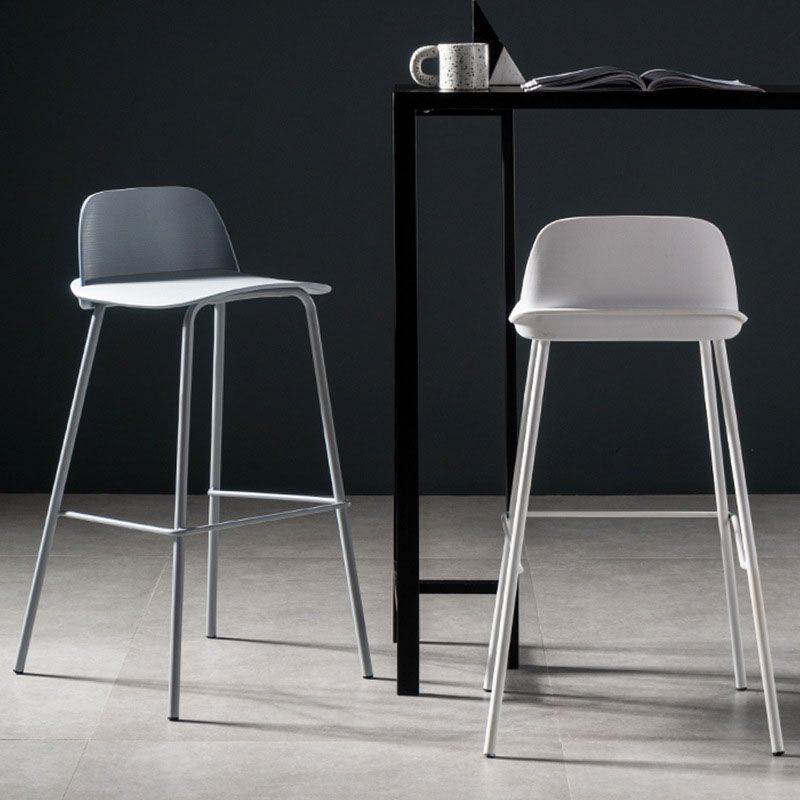 Contemporary Plastic Seats Macron Barstool Metal 4 Legs Bar Stool for Indoor Set of 2 Clearhalo 'Bar Furniture' 'Bar Stools' 'bar_stools' 'furn' 'furn_bar_stools' 'furniture_bar_stools' 'Kitchen & Dining Furniture' 'kitchen&dining_furn' 'kitchen' 'kitchen_furn' Furniture' 1200x1200_aef735bb-b138-4cd7-be78-5ff2c45364ee