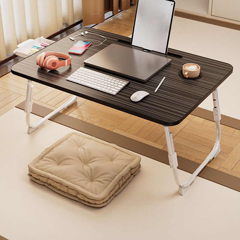 Contemporary Engineered Wood Writing Desk Bedroom Office Desk with White Legs Clearhalo 'furn' 'furn_office_desk' 'Furniture' 'Office Desks' 'Office Furniture' 'office_desk' 1200x1200_aef97e45-25bb-40cf-9467-71d366077e0d