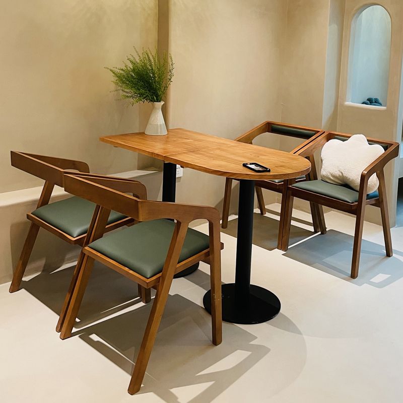 Round Casual Dining Table Wood Color Fixed Table of Pinewood Solid Wood Clearhalo ' dining_table' 'Dining Tables & Seating' 'Dining Tables' 'furn' 'furn_dining_table' 'Furniture' 'furniture_dining_table' 'Kitchen & Dining Furniture' 'kitchen&dining_furn' 'kitchen' 'kitchen_dining_table' 1200x1200_af0df65a-d4c3-45f7-ad9a-60f468973644