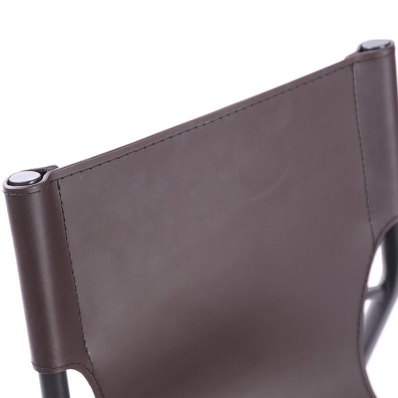 Chaises de salle à manger en cuir industriel chaises latérales sans bras avec des jambes en métal pour un usage domestique