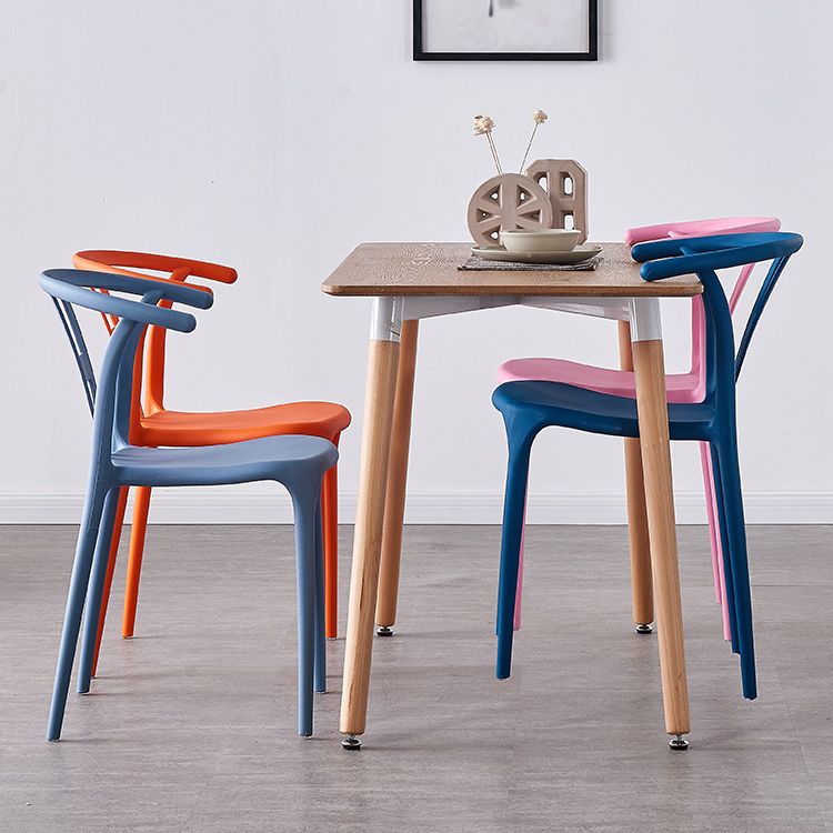 Scandinavian Plastic Armless Dining Chairs Stackable Dining Side Chair (Set of 4) Clearhalo ' kitchen&dining_furn' 'Dining Chairs' 'Dining Tables & Seating' 'dining_chair' 'furn' 'furn_dining_chair' 'Furniture' 'furniture_dining_chair' 'Kitchen & Dining Furniture' 'kitchen' 1200x1200_af3a1f40-c495-4d8a-9a4c-3a0e68d93f2e