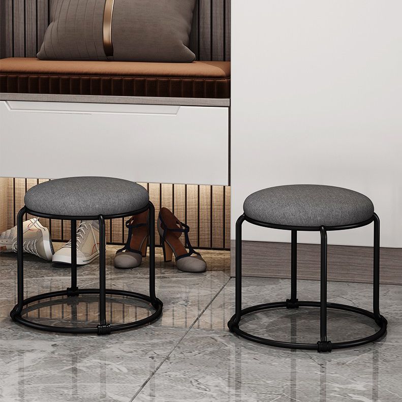 Tessuto ottomano contemporaneo Tessuto in metallo imbottito Terra di colore solido Ottoman