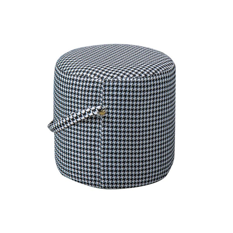 Modern Orange Pouf Round Scratch Resistant Pouf for Living Room Clearhalo 'furn' 'furn_ottomans_poufs' 'Furniture' 'Living Room Furniture' 'Ottomans & Poufs' 'ottomans_poufs' 1200x1200_af434576-7005-4bb9-a73b-a7284853e74d