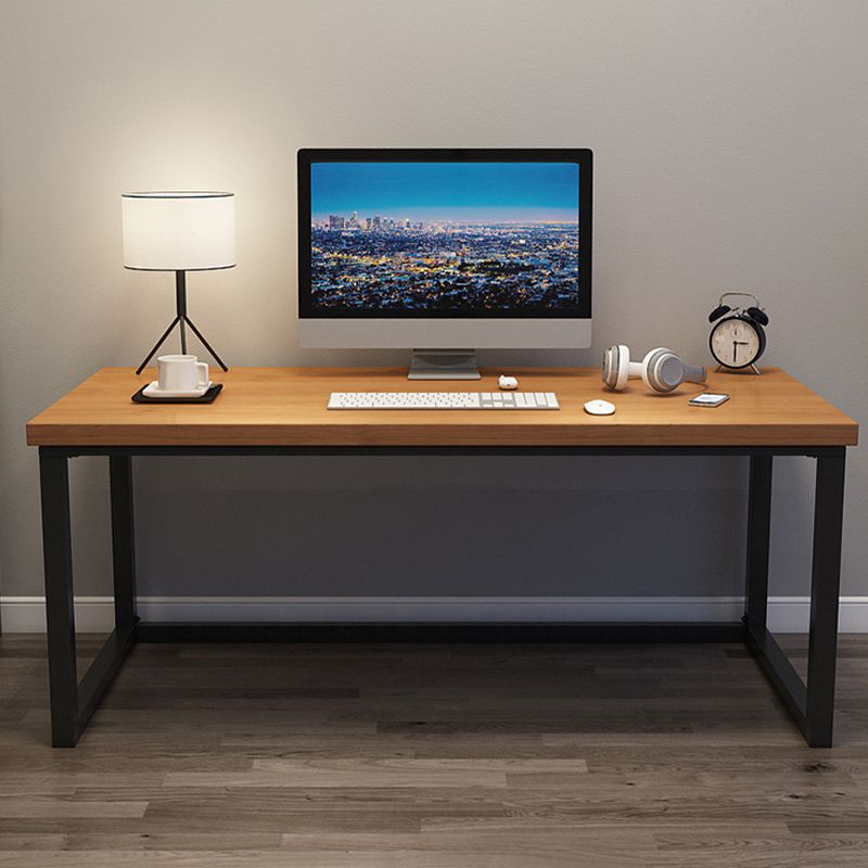 Modern Solid Wood Office Desk Rectangular Shape Task Desk with Sled Base in Brown Clearhalo 'furn' 'furn_office_desk' 'Furniture' 'Office Desks' 'Office Furniture' 'office_desk' 1200x1200_af493d78-77f5-41a3-b478-bef3c0a10577